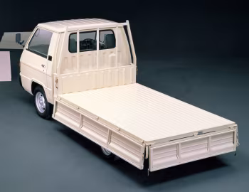 Porta-malas Mitsubishi Delica Truck '1986–88