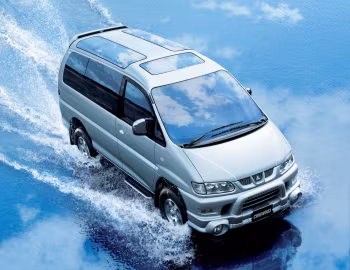 Mitsubishi Delica Space Gear "Active Field Edition SE" 4WD '11.2005–01.2007