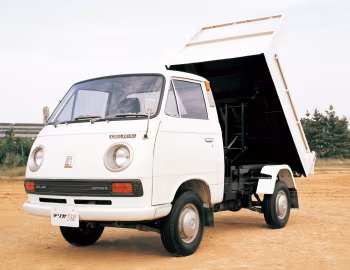 Mitsubishi Delica 75 Pickup Truck '10.1971–10.1974