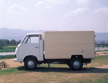 Mitsubishi Delica 75 Pickup Truck '10.1971–10.1974