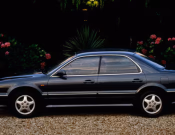 Mitsubishi Diamante 30R 4WD [Japan] (F27A) '05.1990–09.1992