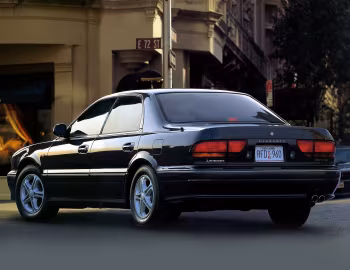 Mitsubishi Diamante 25V-SE [Japan] (F15A) '11.1993–12.1994