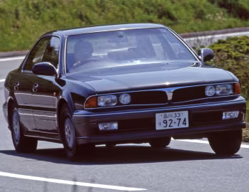 Mitsubishi Diamante 25V-SE [Japan] (F15A) '05.1990–09.1992