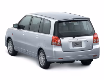 Mitsubishi Dion '01.2000–05.2002