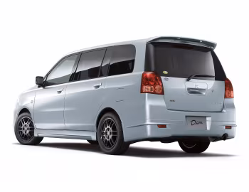 Mitsubishi Dion Tourer II '06.2002–04.2004
