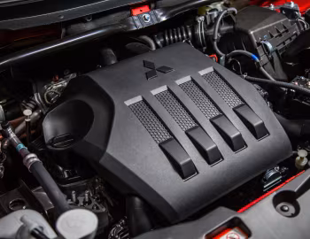 Под капотом 2018–21 Mitsubishi Eclipse Cross [North America] '2018–21
