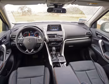 Торпедо Mitsubishi Eclipse Cross [Taiwan] '2018–22