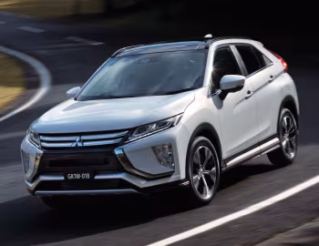 Mitsubishi Eclipse Cross [Japan] '03.2018–20
