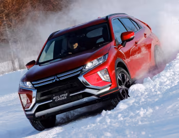 Mitsubishi Eclipse Cross [Japan] '03.2018–20