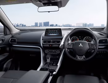 Торпедо Mitsubishi Eclipse Cross [UK-spec] '2018–20