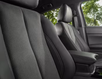 Інтэр'ер Mitsubishi Eclipse Cross "Black" [Latam] '2026