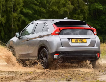 Mitsubishi Eclipse Cross "Black Connected" [UK-spec] '2019–20