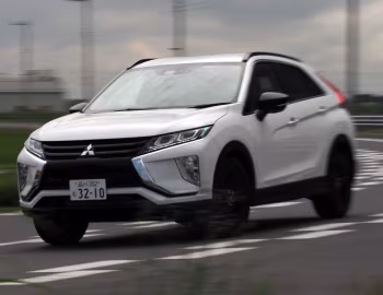 Mitsubishi Eclipse Cross "Black Edition" [Japan] '12.2018–20