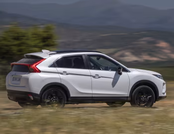 Mitsubishi Eclipse Cross "Black Edition" [Spain] '2020