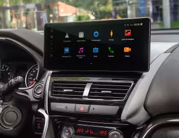 Interior Mitsubishi Eclipse Cross HPE-S [Latam] '2022–pr.