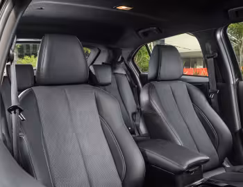 Інтер'єр Mitsubishi Eclipse Cross HPE "Black" [Brazil] '2025–н.ч.
