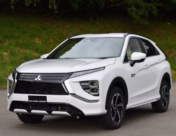 Mitsubishi Eclipse Cross PHEV [Japan] '2020–pr.