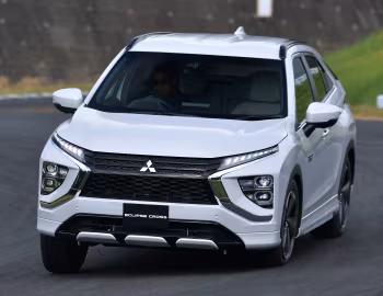 Mitsubishi Eclipse Cross PHEV [Japan] '2020–pr.