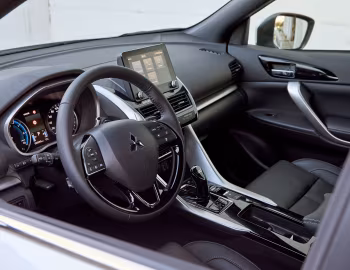 Interior Mitsubishi Eclipse Cross Plug-in Hybrid [Worldwide] '2020–pr.