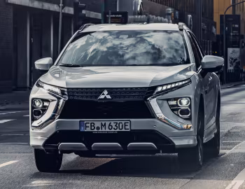 Mitsubishi Eclipse Cross Plug-in Hybrid [Worldwide] '2020–pr.