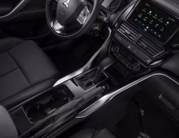 Interior Mitsubishi Eclipse Cross "Rush" [Brazil] '2024