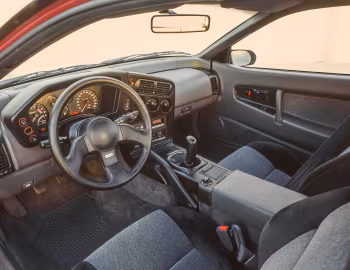 Интерьер 1990–92 Mitsubishi Eclipse GS Turbo [North America] (D22A) '1989–92