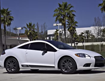 2012 Mitsubishi Eclipse SE [North America] '2011