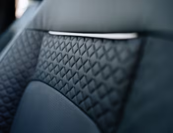 Інтэр'ер 2027 Mitsubishi Eclipse Sportback [North America] '2026