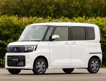Mitsubishi eK Space '2025–pr.