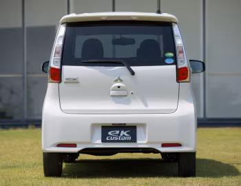 Mitsubishi eK Custom (B11W) '06.2013–10.2015