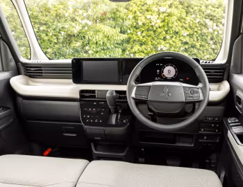 Painel frontal Mitsubishi eK Space '2025–pr.
