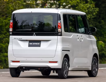 Mitsubishi eK Space '2025–pr.