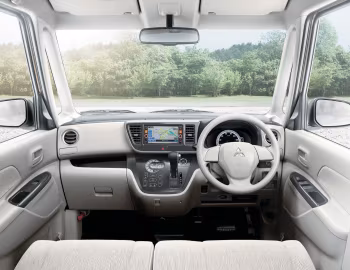 Торпедо Mitsubishi eK Space (B11A) '02.2014–12.2016