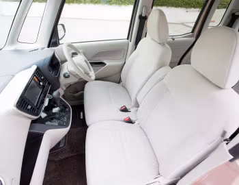 Интерьер Mitsubishi eK Space (B11A) '02.2014–12.2016