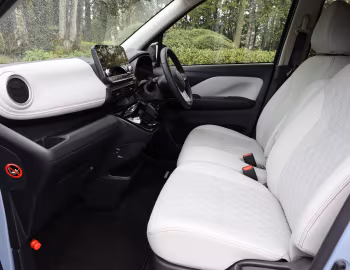 Interior Mitsubishi eK X EV '2022–26