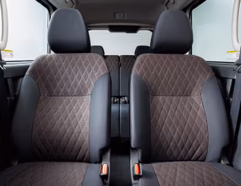 Interior Mitsubishi eK X Space '2020–pr.