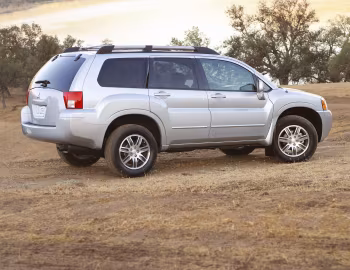 2004–06 Mitsubishi Endeavor [North America] '2003–06