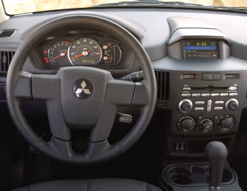 Торпедо 2007–09 Mitsubishi Endeavor [North America] '2006–09