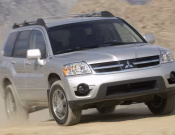 2007–09 Mitsubishi Endeavor [North America] '2006–09