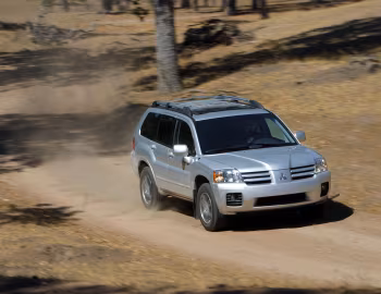 2004–06 Mitsubishi Endeavor [North America] '2003–06