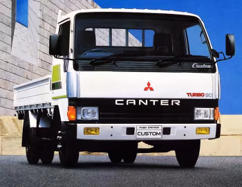 Mitsubishi Fuso Canter 3.0 Custom [Japan] '1985–93