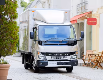 Mitsubishi Fuso Canter Flat Van [Japan] '11.2020–н.в.