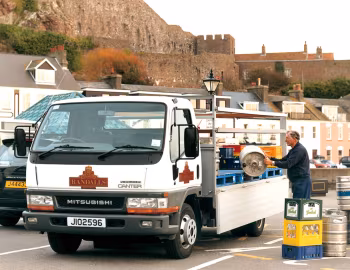 Mitsubishi Canter [UK-spec] (FE5) '1999–2002
