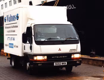 Mitsubishi Canter [UK-spec] (FE5) '1999–2002