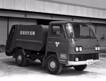 Mitsubishi Fuso Canter garbage truck (T722) '1964–07.1968