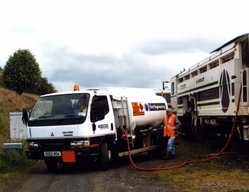 Mitsubishi Canter Refueller [UK-spec] (FE5) '1999–2002