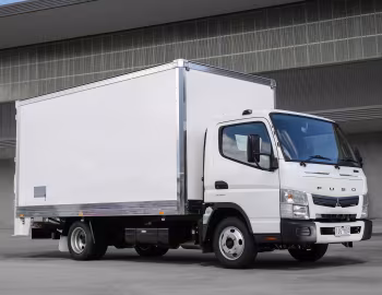 Mitsubishi Fuso Canter 515 Wide Cab Pantech [Australia] '2017–н.в.