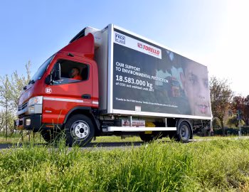 Mitsubishi Fuso Canter 7C15 Eco Hybrid [Italy] '2017