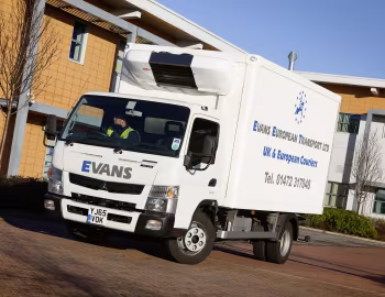 Mitsubishi Fuso Canter 7C15 Eco Hybrid with a Refrigerated Box Body [UK-spec] '12.2015