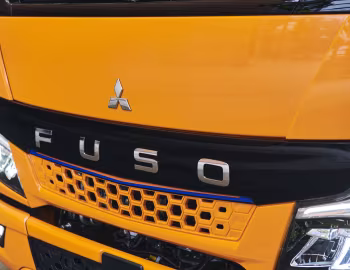 Mitsubishi Fuso eCanter 4S15e [EU-spec] '05.2023–н.в.